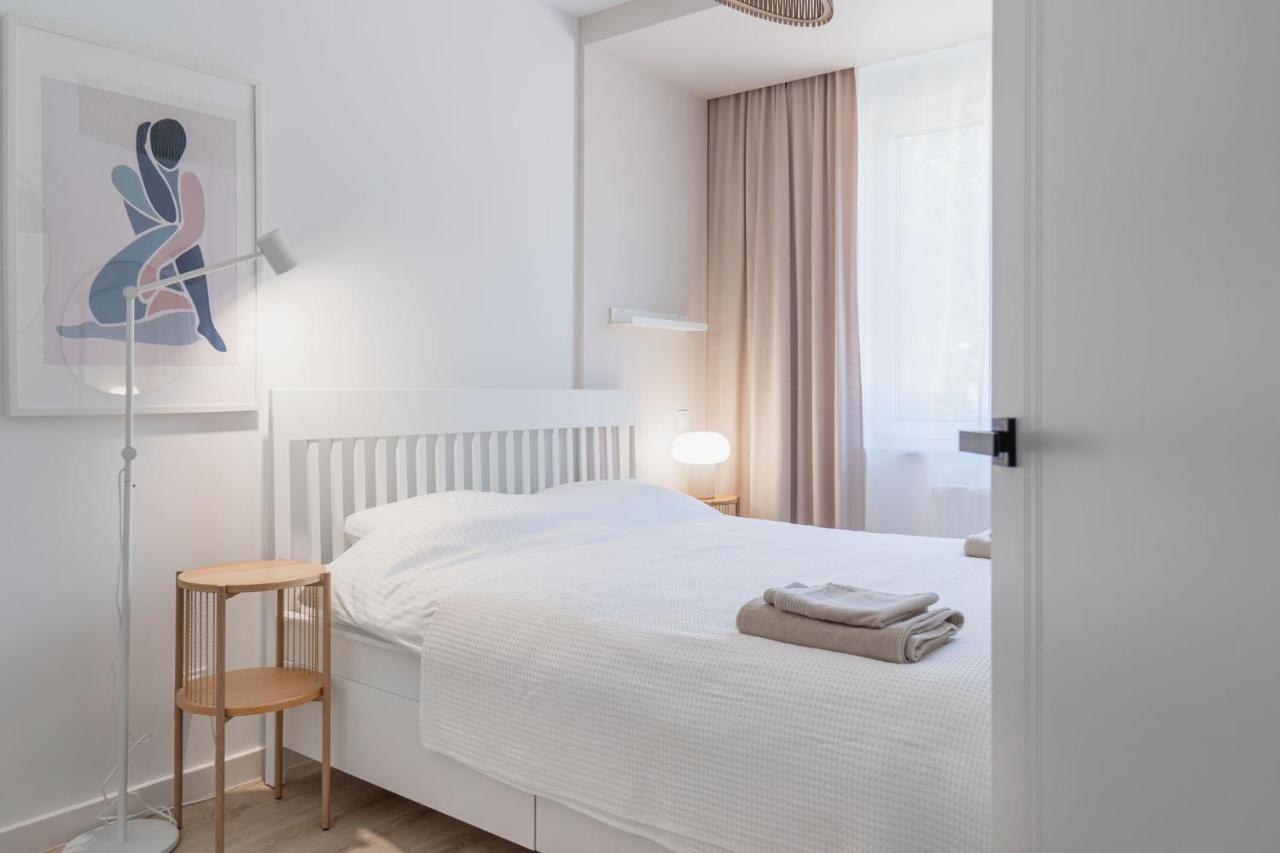 Green Leaf Jawor Apartamenty Exterior foto